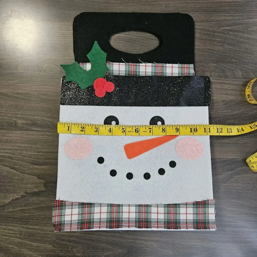 Whimsical Snowman Felt Gift Bag - Festive Holiday Decor with Plaid Accents